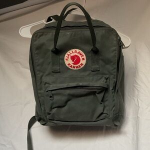 Kånken Green Backpack